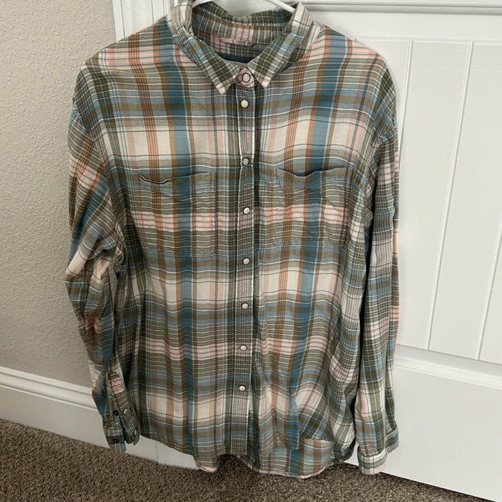 American Eagle Flannel Size M